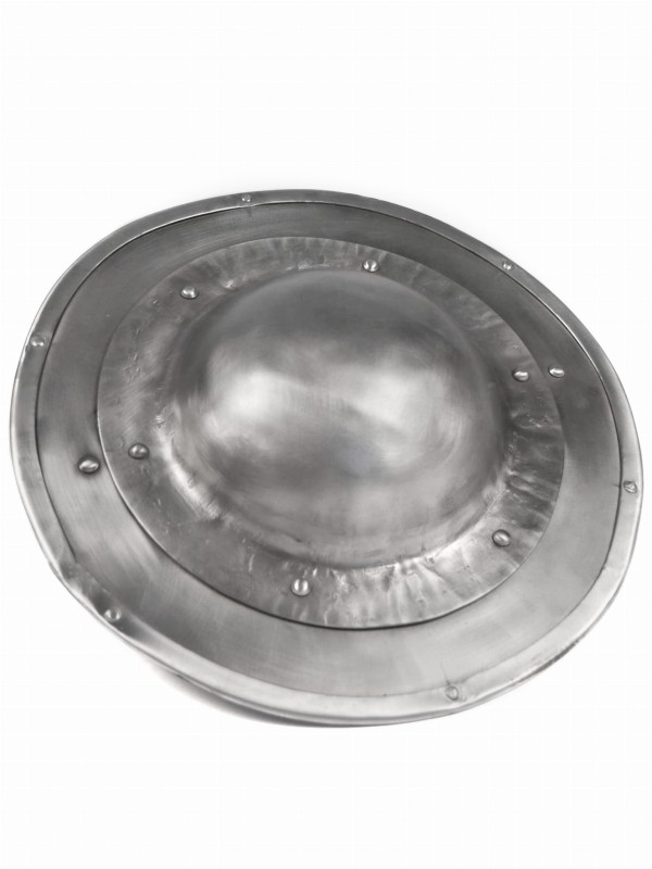Steel buckler.jpg
