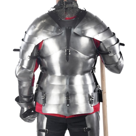 P1230548v2cuirass.jpg